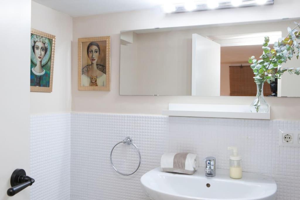 Nice Apartment Centro Historico Seville Luaran gambar