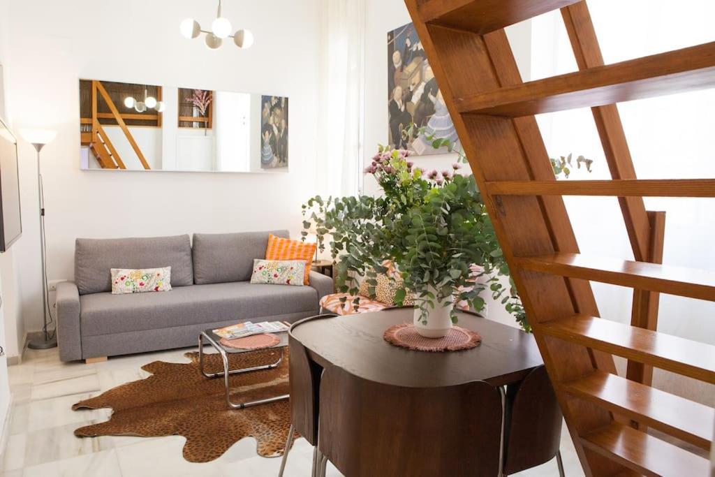 Nice Apartment Centro Historico Seville Luaran gambar